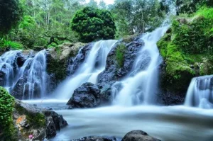 Curug Maribaya, Wisata Air Terjun Eksotis Nan Alami di Bandung Barat