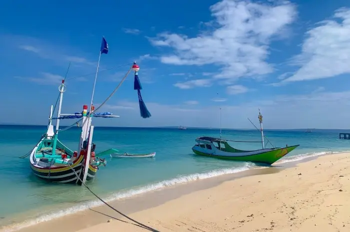 Gili Labak