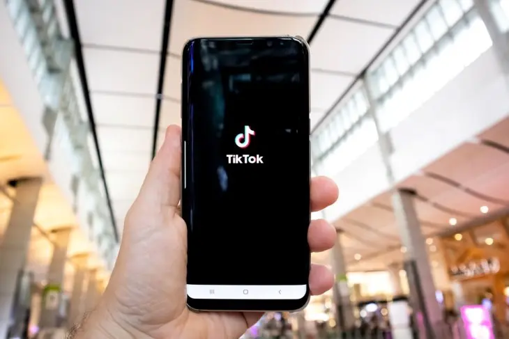 Viral di TikTok: Panduan Lengkap Marketing untuk Bisnis Lokal
