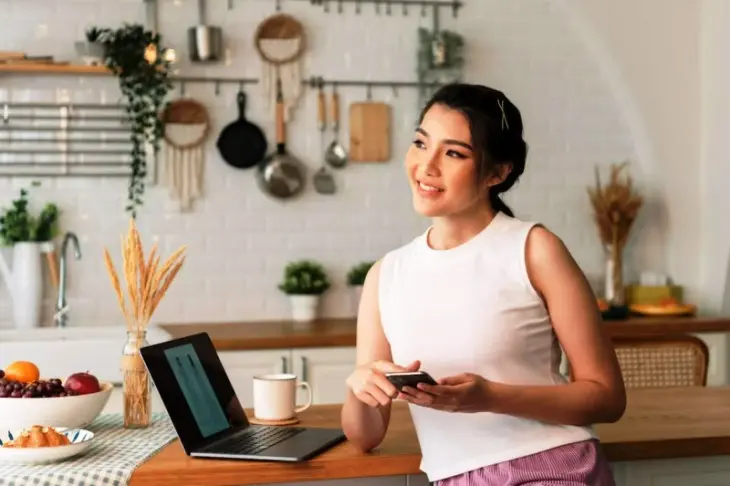 9 Usaha Rumahan yang Lagi Viral: Dari Snack Hingga Digital Service