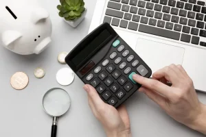 Bunga Pinjaman Bisnis Tinggi? Ini Cara Negosiasi dengan Bank!