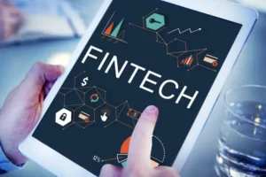 Fintech Lending: Solusi Cepat Modal Usaha atau Jebakan Utang?